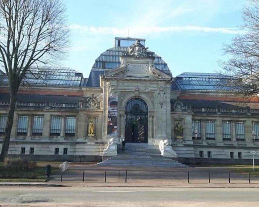 Apartamento La Valencianne Valenciennes Exterior foto